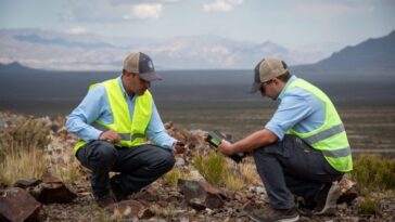 La demora en aprobar estudios ambientales no solo frena la competitividad, también alienta la minería informal y debilita la confianza en el Perú como destino de inversión.