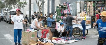 Siete de cada diez jóvenes trabajan sin protección laboral. La sierra sur concentra las tasas más altas de informalidad y los ingresos más bajos.